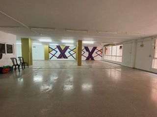 Local comercial en venta en Centre en Hospitalet de Llobregat, L´