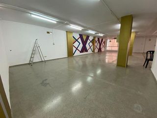 Local comercial en venta en Centre en Hospitalet de Llobregat, L´