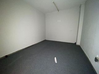 Local comercial en venta en Centre en Hospitalet de Llobregat, L´