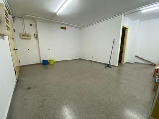 Local comercial en venta en Centre en Hospitalet de Llobregat, L´