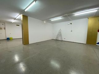 Local comercial en venta en Centre en Hospitalet de Llobregat, L´
