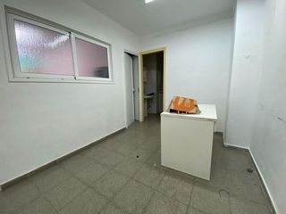 Local comercial en venta en Centre en Hospitalet de Llobregat, L´