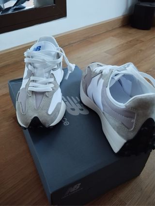 New Balance 327 Mujer Gris/Blanco