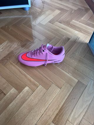 Zapatillas Fútbol Nike Rosa Talla 43