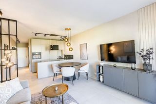 Piso en venta en Los Naranjos - Las Brisas en Marbella