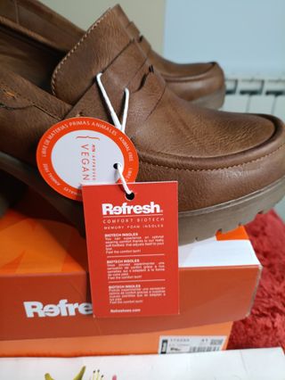 Mocasines Refresh tacón marrón Comfort Biotech 41