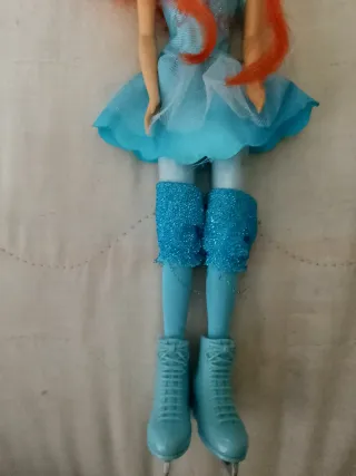 Bambola Winx con pattini da ghiaccio