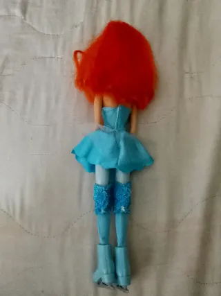 Bambola Winx con pattini da ghiaccio