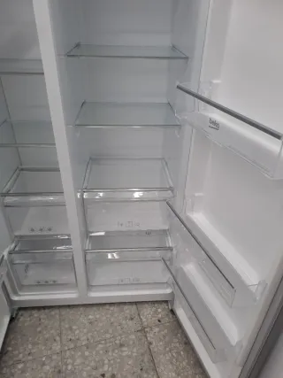 Nevera americana Beko