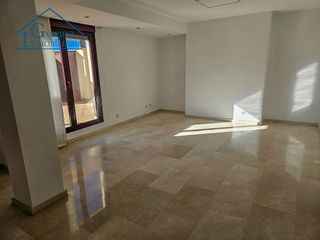 Ático en alquiler en Aldaia