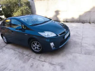 Toyota Prius 2010