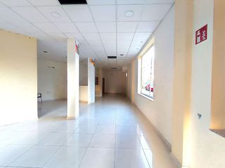 Local comercial en alquiler en Barrio Alto - San Félix - Oliveros - Altamira en Almería