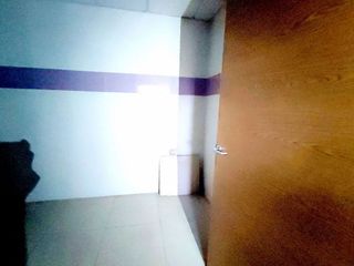 Local comercial en alquiler en Barrio Alto - San Félix - Oliveros - Altamira en Almería