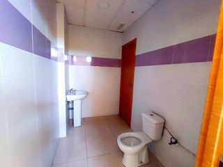 Local comercial en alquiler en Barrio Alto - San Félix - Oliveros - Altamira en Almería