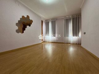 Piso en venta en Pla de Bon Repós en Alicante