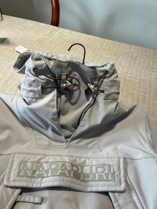 Chaqueta Napapijri sky forrada de polar