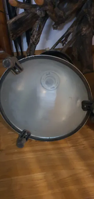 2 Focos Industriales Metálicos