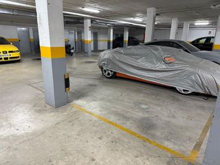 Garaje en venta en Centro - Doña Mercedes en Dos Hermanas