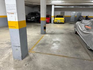 Garaje en venta en Centro - Doña Mercedes en Dos Hermanas