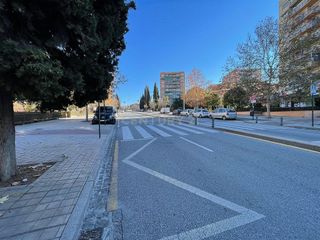 Local comercial en venta en Polígono Cartuja – La Paz en Granada