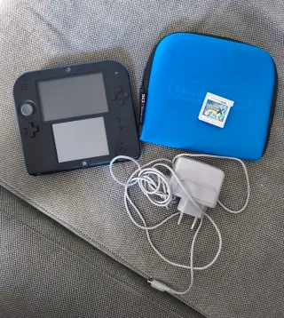 Nintendo 2DS + Pokémon X