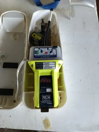 Radiobaliza ACR GFIX para barco