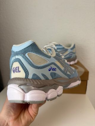 Scarpe sportive Asics Gel in toni blu e grigi