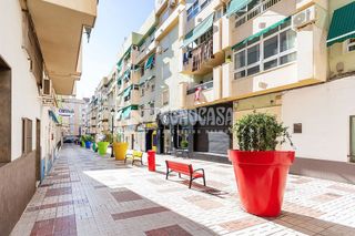 Local comercial en venta en Zona Hispanidad-Vivar Téllez en Vélez-Málaga