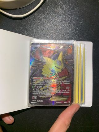 Álbum de cartas Pokémon
