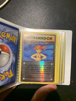 Álbum de cartas Pokémon