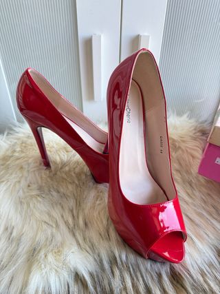 Zapatos de tacón charol rojo talla 44
