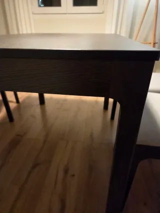 Mesa comedor extensible IKEA EKEDALEN + sillas