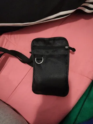 Borsa piccola da uomo nera