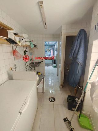 Local comercial en venta en Plaza España - Villa Pilar - Reyes Católicos - Vadillos en Burgos