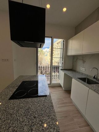 Piso en alquiler en Centro en Alicante