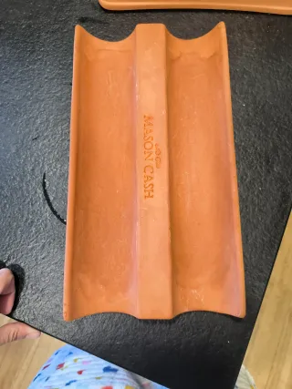 Dos moldes de pan de terracota Mason Cash