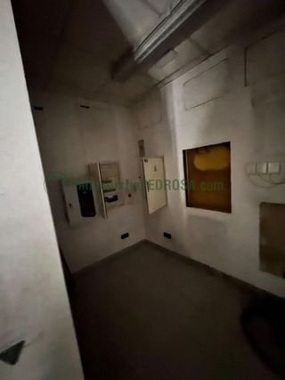 Local comercial en venta en Zona Fernández Ladreda en Pontevedra