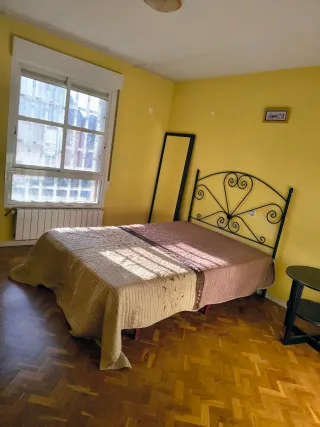 Preciosa habitación muy amplia y luminosa