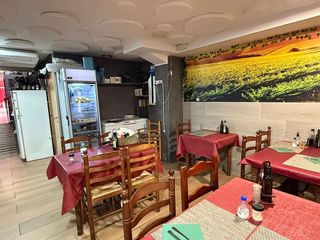 Bar en venta en Plaça Catalunya en Prat de Llobregat, El