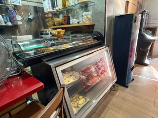 Bar en venta en Plaça Catalunya en Prat de Llobregat, El