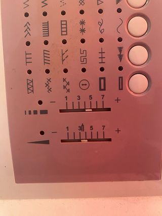 Máquina de coser Singer Confidence 7463