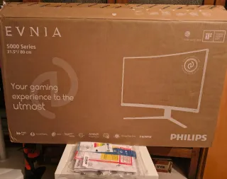 Monitor Curvo Philips 32'' 2.5K 180Hz 1ms Ambiglow