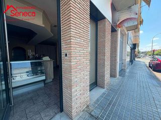 Local comercial en venta en Ciudad Jardín - Zoco en Córdoba