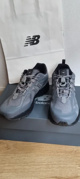 Zapatillas New Balance 1906 Gris