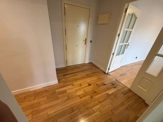 Piso en alquiler en Peñagrande en Madrid