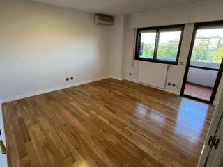 Piso en alquiler en Peñagrande en Madrid