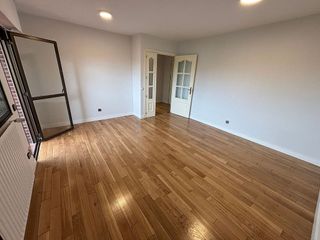 Piso en alquiler en Peñagrande en Madrid