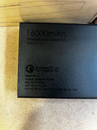 AUKEY Power Bank 16000mAh Quick Charge 2.0