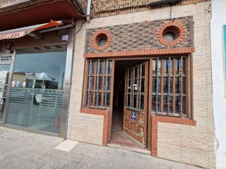 Local comercial en venta en Tanos en Torrelavega