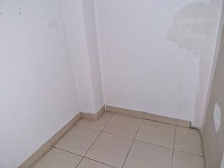 Local comercial en venta en Tanos en Torrelavega
